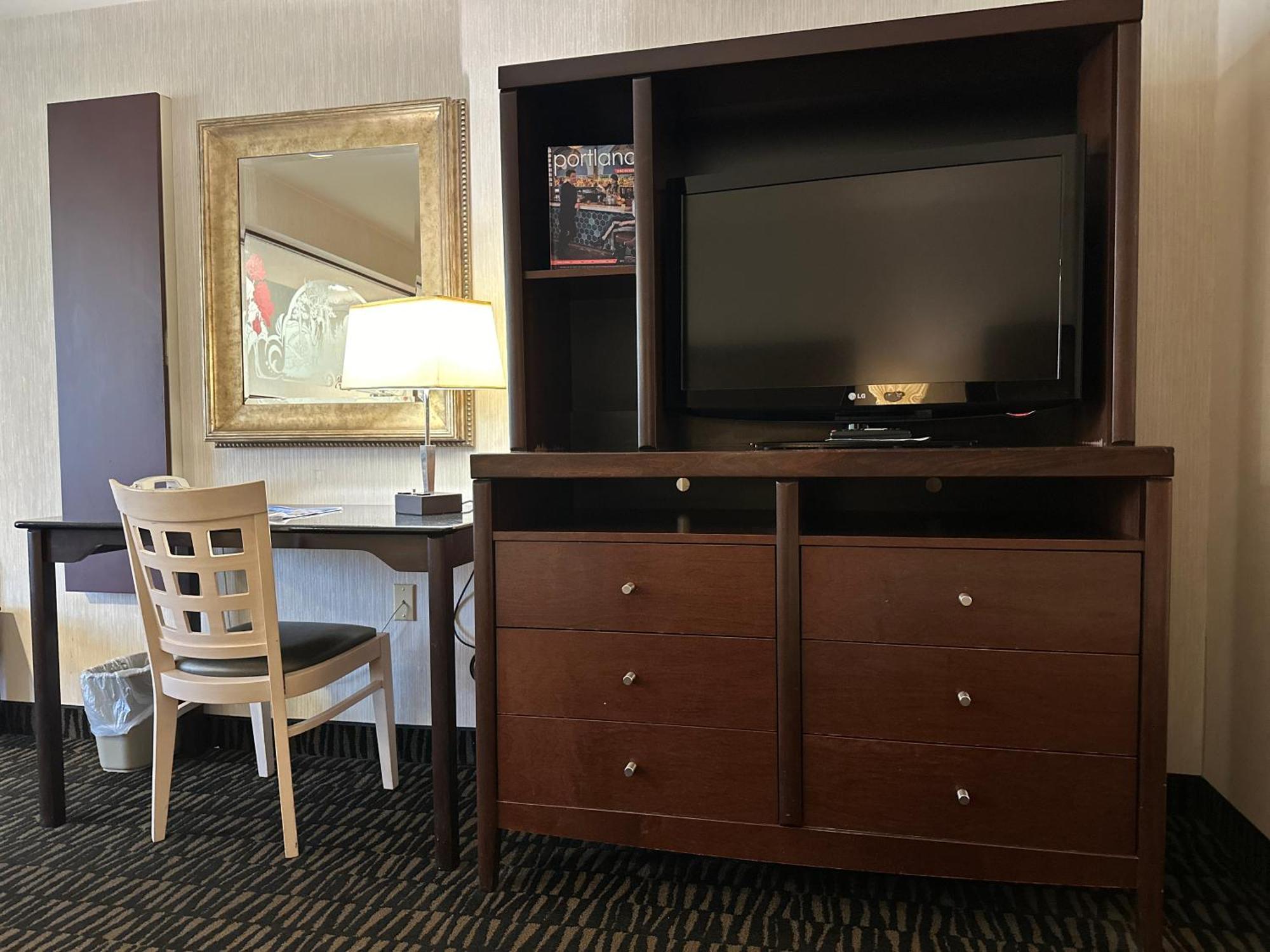 Sojourn Suites Portland Airport Εξωτερικό φωτογραφία