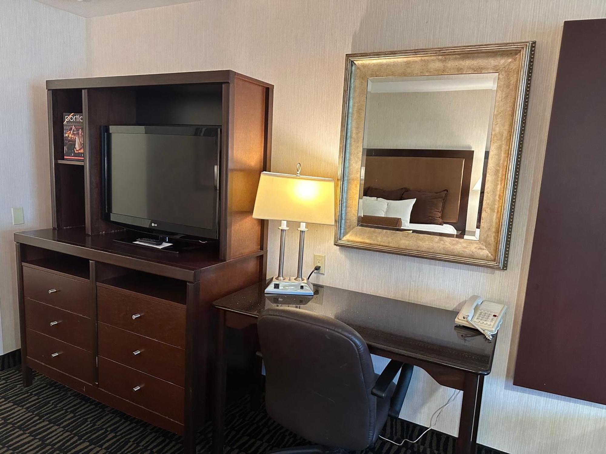 Sojourn Suites Portland Airport Εξωτερικό φωτογραφία