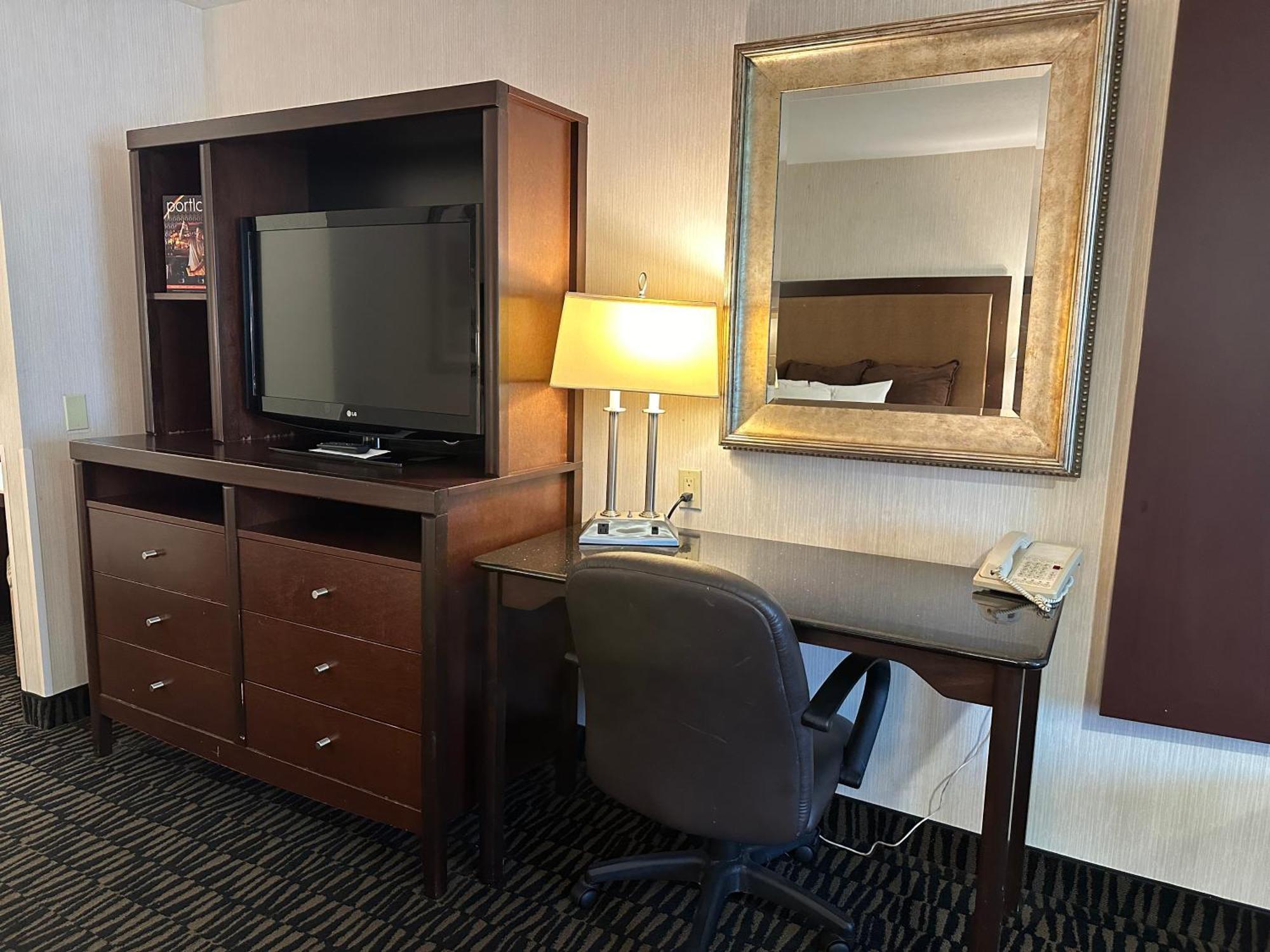 Sojourn Suites Portland Airport Εξωτερικό φωτογραφία