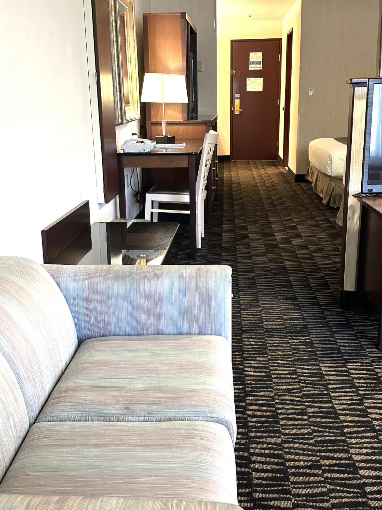 Sojourn Suites Portland Airport Εξωτερικό φωτογραφία